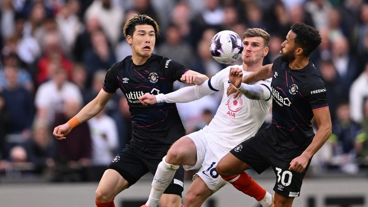 ルートン橋岡大樹、トッテナム戦で45分プレー 現地評価「終盤に崩れるまでは…」