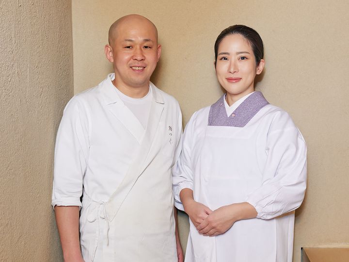 馬車道『鮨つぐ』の髙田直嗣氏と裕子氏