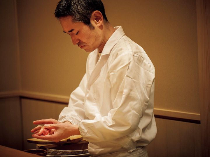 日本大通り『鮨 はま田』の浜田 剛氏