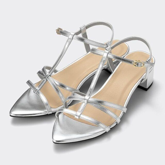 2024年春GUのレディースサンダル