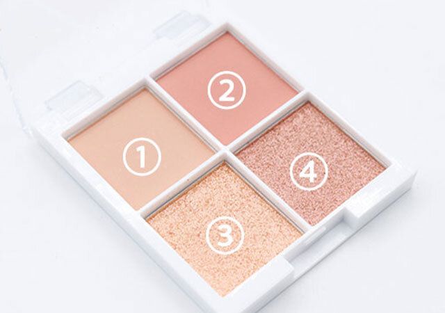 ダイソーのアイデイト 4色アイシャドウパレット06