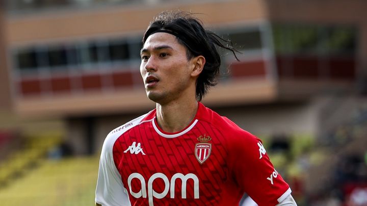 南野拓実、高級ヘッドホンでイケメン炸裂！「モデル」「モナ王」