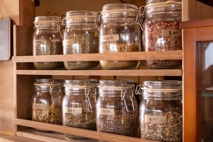 ゆるやかに時が流れる自然豊かな茨城・笠間のカフェへ♪「カフェニワトコ」で自家製スイーツを楽しむ