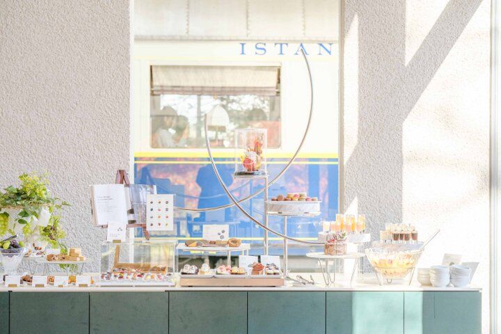 ミュージアムで楽しむスイーツビュッフェが話題、箱根・仙石原「Hakone Emoa Terrace」