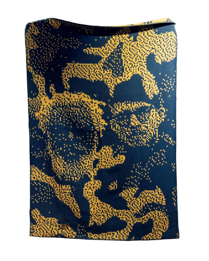 〈Norwegian Rain & T-MICHAEL〉ブランケット