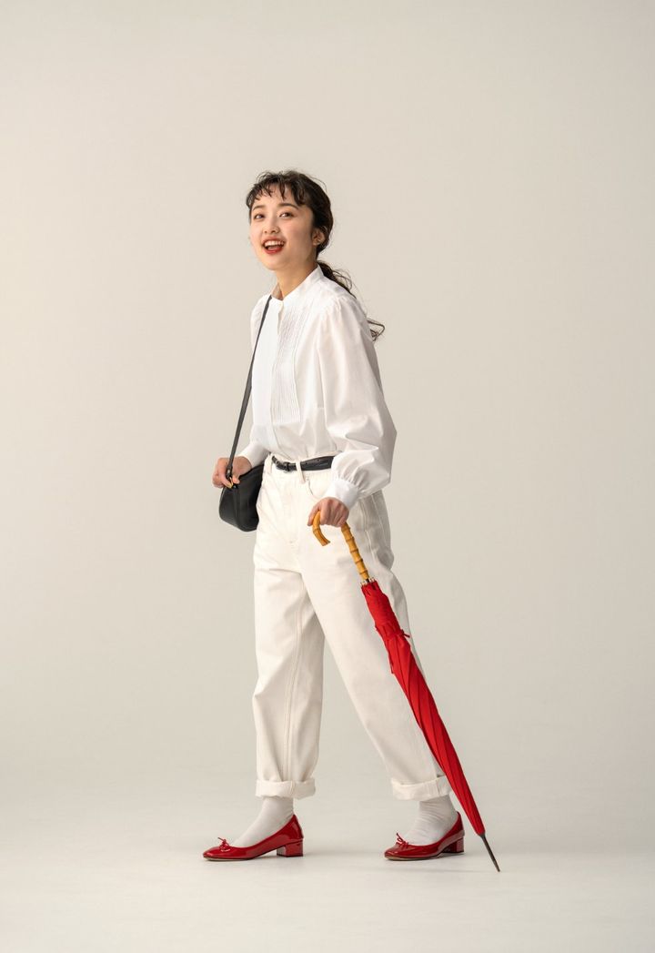 低身長さんが選ぶべき色は？子供っぽくならない3色コーデ6選【低身長さんのおしゃれのお悩み解決】