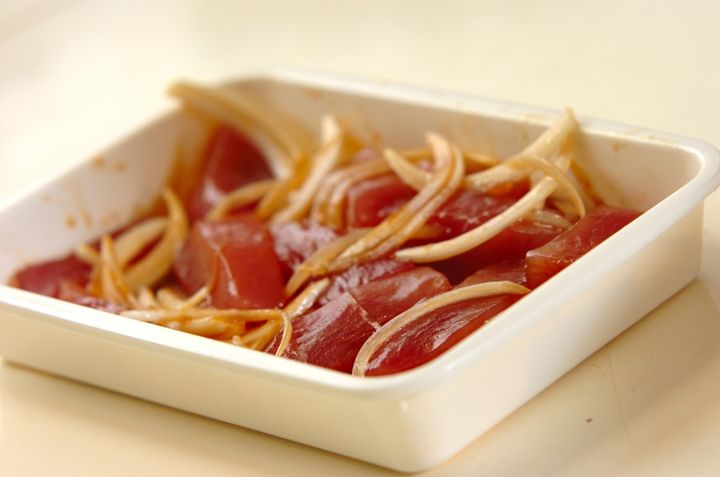 マグロの漬け丼の作り方1