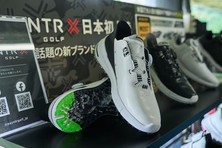 タイガー・ウッズのシューズを手掛けた人が創業者！大注目の1足とは？