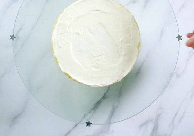 フルーツミルクレープ レシピ ミルクレープを組み立てる