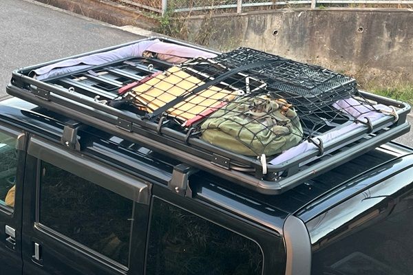 ミニマルなのに利便性が高すぎる変幻自在のルーフテントが優秀すぎた…！