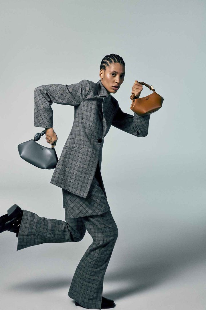 画像: 本コレクションのキャンペーンアイコン「Bou Bag」も登場