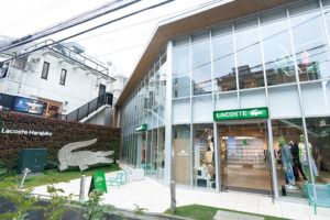 原宿〈Lacoste Harajuku〉外観
