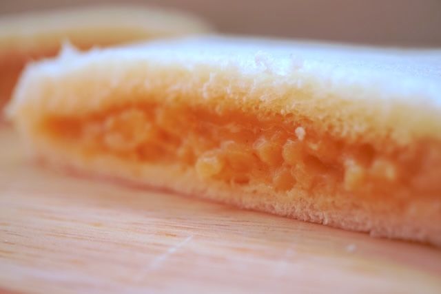 カットしたランちいパック「とんこつしょうゆラーメン風」