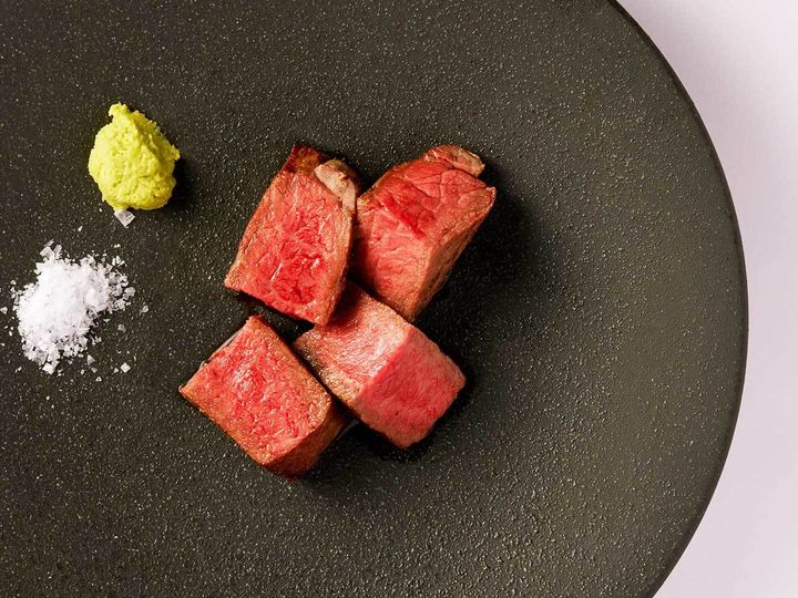 桜木町『TRATTORIA BASIL』の「黒毛和牛ソテー」