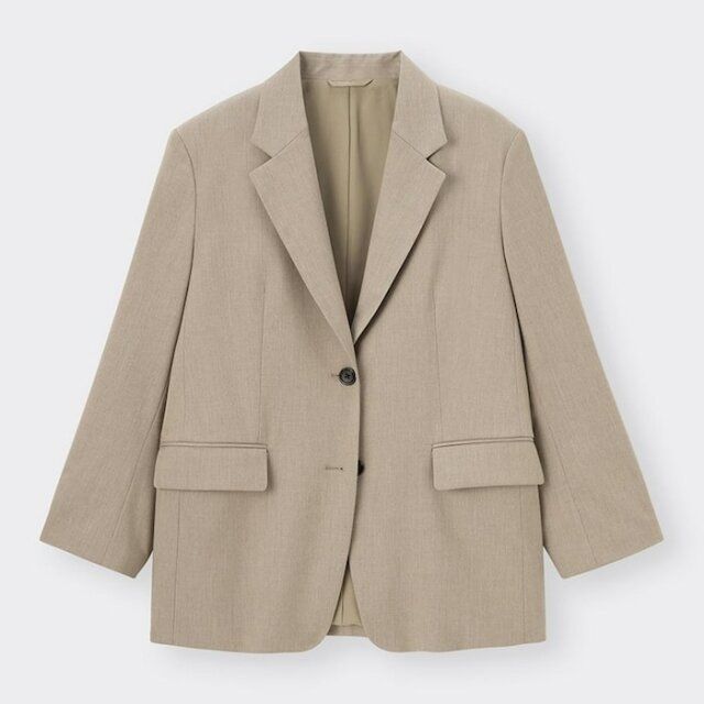 GUのオーバーサイズテーラードジャケット