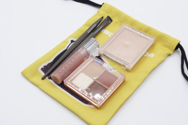 セリアのパンダコパンダデザインのミニ巾着