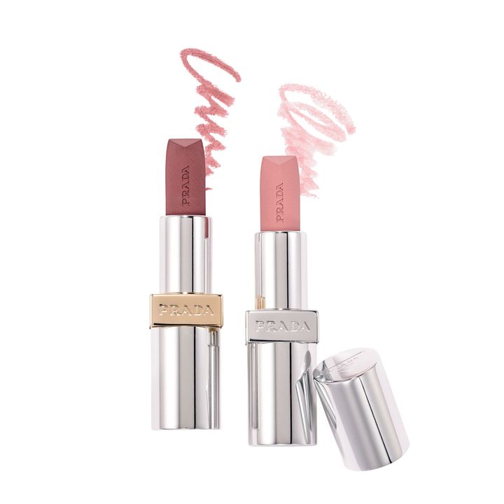 PRADA BEAUTY プラダ ビューティ 左：モノクローム ウェイトレス リップカラー（スムース ナイロン）,右：モノクローム ウェイトレス リップカラー（マット レザー）