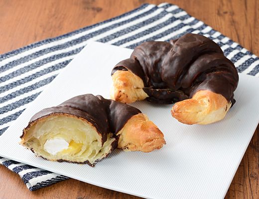 エクレアクロワッサン