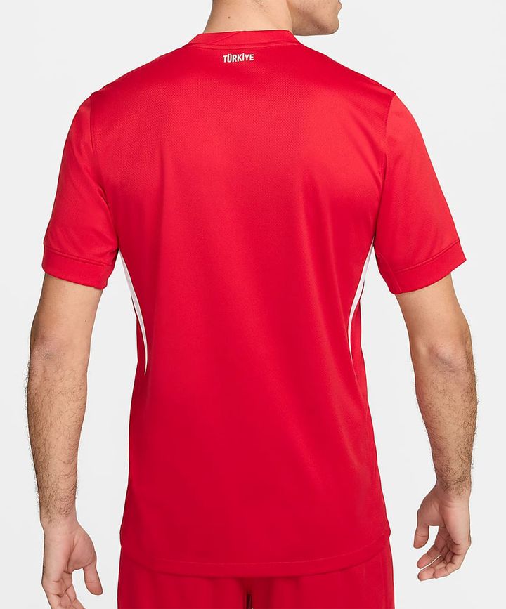 トルコ代表のEURO2024ユニフォームが登場！今大会も「色の入れ替え」が気になるホームとアウェイ