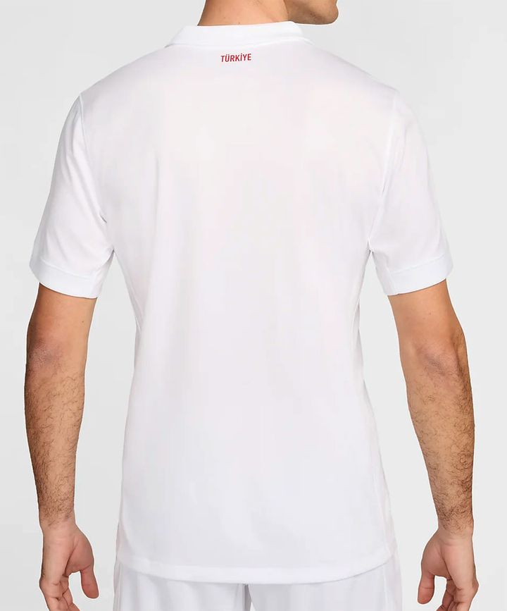 トルコ代表のEURO2024ユニフォームが登場！今大会も「色の入れ替え」が気になるホームとアウェイ