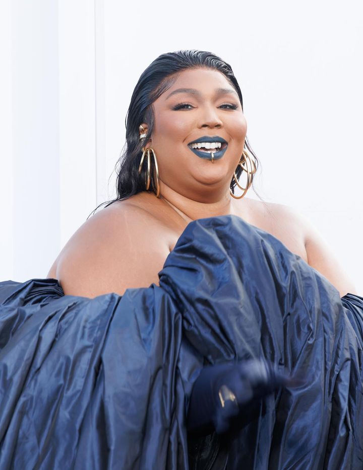 画像: リゾが突然「やめる」と発言しファンをザワつかせる