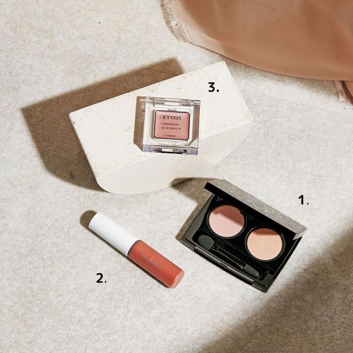 敏感肌用アイシャドウ