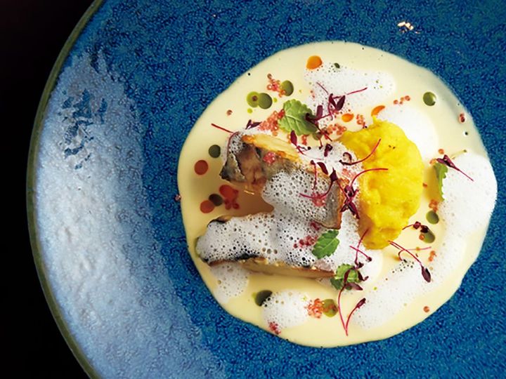 田町『KASA』の鰆のポワレ