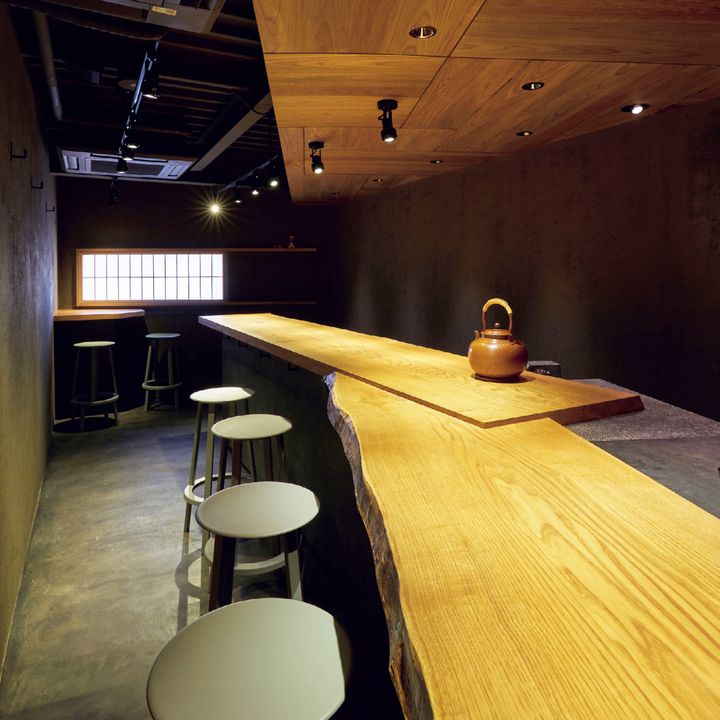 グルマン温故知新：渋谷〈マンデガン〉店内