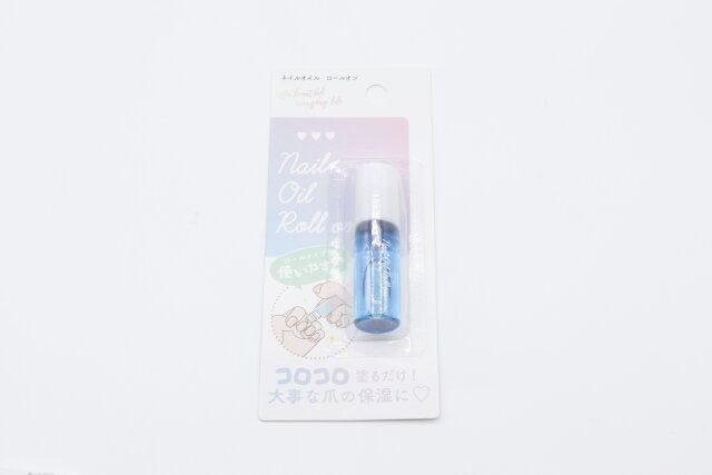 セリアのSH ネイルオイル ロールオンのパッケージ
