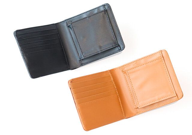 宝島社のmoz 牛革二つ折りコンパクト財布BOOK BLACK ver.とmoz 牛革二つ折りコンパクト財布BOOK BROWN ver.の作り