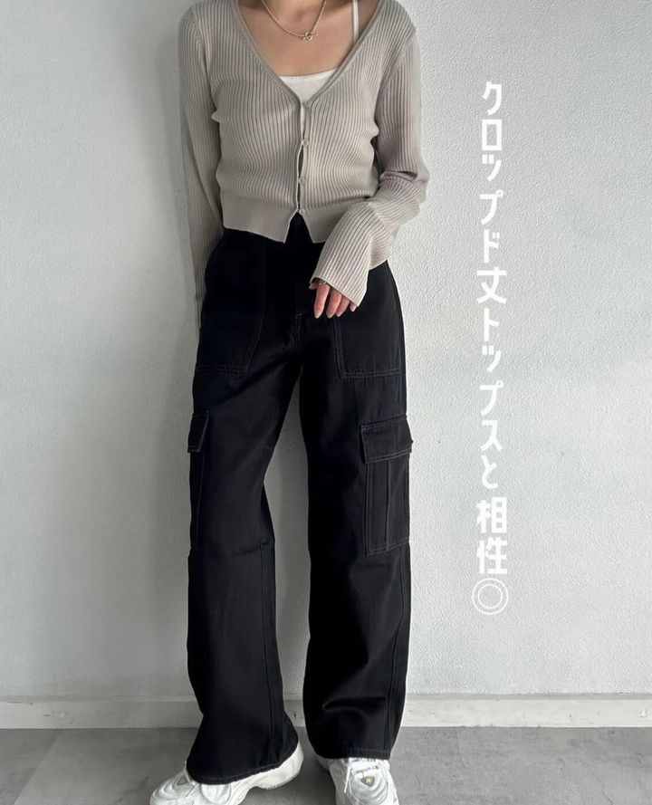 ジーユー_ミドルライズカーゴジーンズ_3