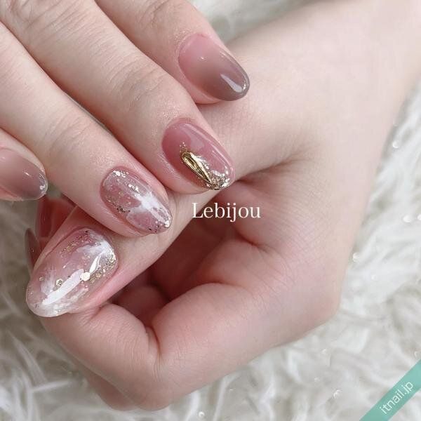 Le bijouが投稿したネイルデザイン [photoid:I0113099] via Itnail Design (730978)