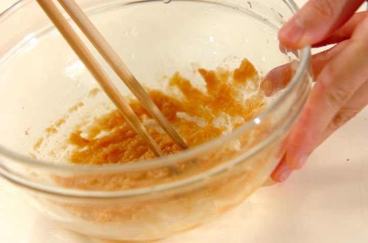 豚ニラ春巻きの作り方1