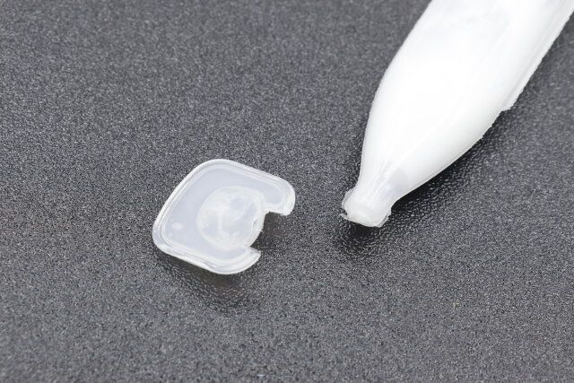 セリアの連結詰め替えチューブ 10ml 4連の使い方