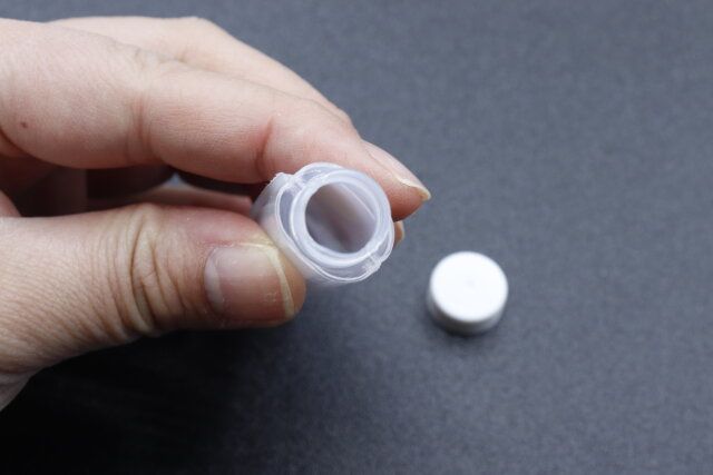 セリアの連結詰め替えチューブ 10ml 4連の詰め替え方法