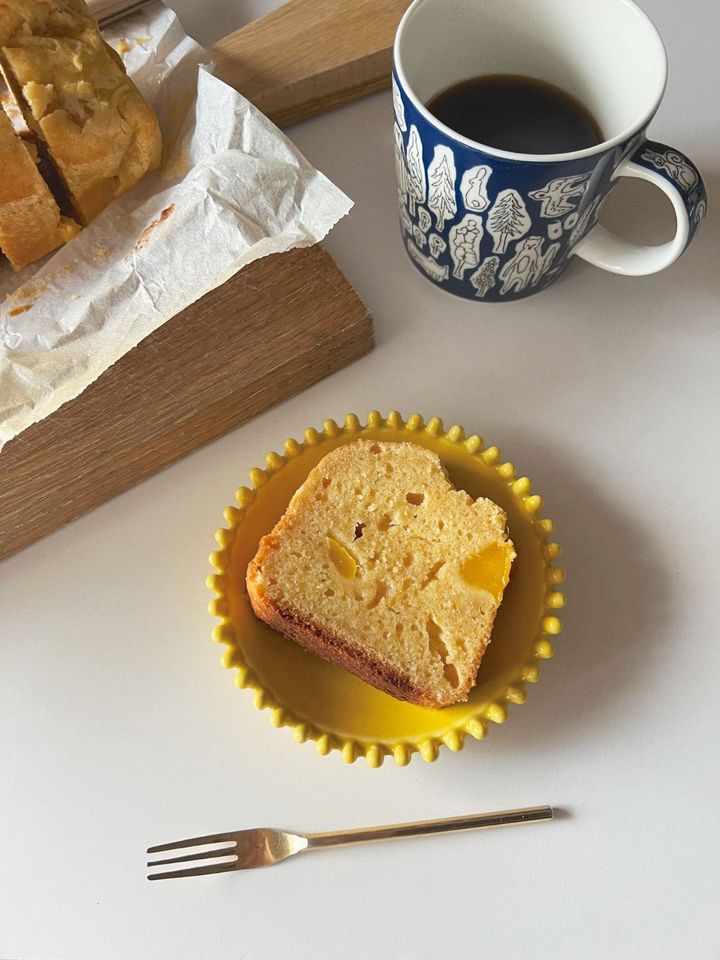 【簡単米粉レシピ】じゅわっとマンゴークリームチーズの米粉ケーキ【渡辺友美子のコーヒーに合うお菓子のレシピ vol.37 〜レシピで旅するヨーロッパ〜】