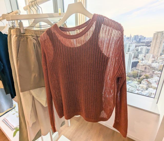 UNIQLO「メッシュクルーネック」
