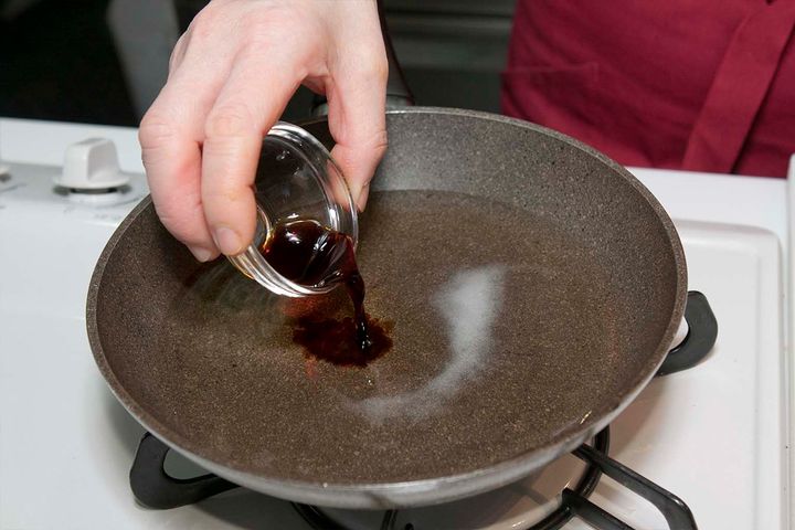 煮崩れしない【カボチャの甘煮】火の通し方を見直せば料亭風の仕上がりに！