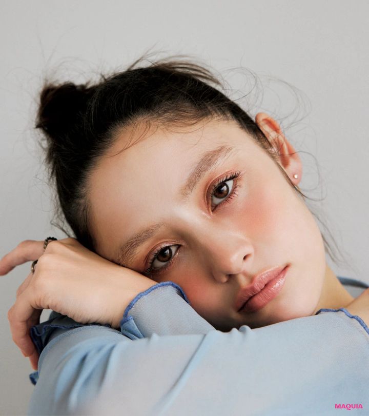 最新「ミュート眉」のつくり方。ブリーチしたような色素薄めで洒落感を_2