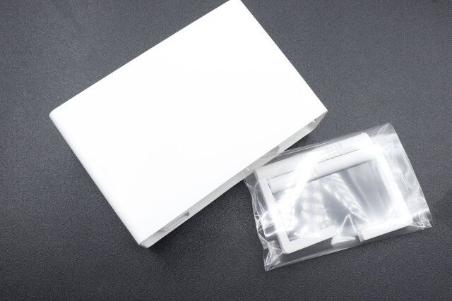 ダイソーのnoma ラップ＆キッチンペーパーホルダー（マグネット）