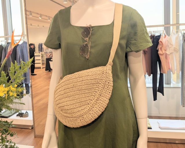 UNIQLO「リネンスクエアワンピ」