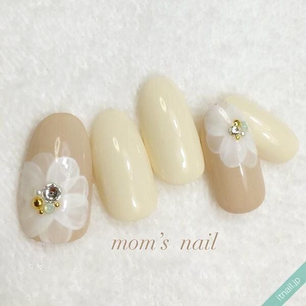 マムズネイルが投稿したネイルデザイン [photoid:I0042477] via Itnail Design (731129)