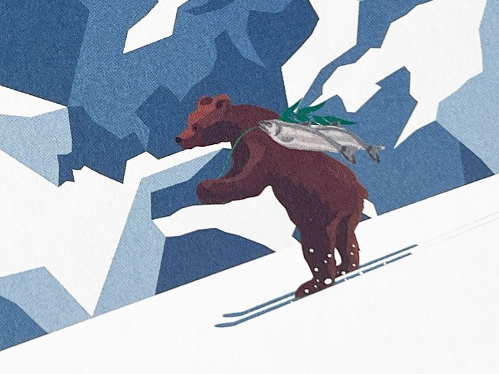 鮭を背負ってスキー板を履いている熊