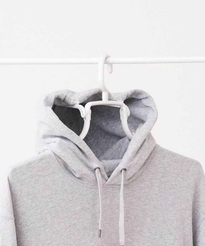 画像1: 出典：3COINS