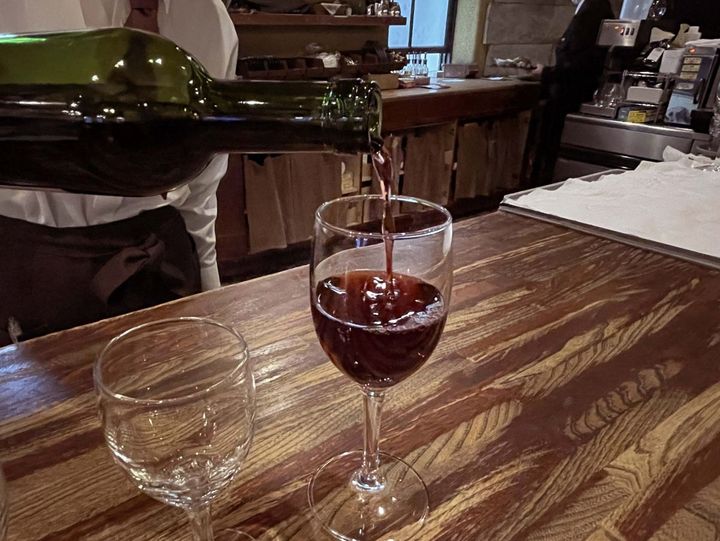 北海道のワインは国内外での評価も急上昇中。個性豊かな道産ワインを種類豊富に楽しめるのは小樽バインならでは