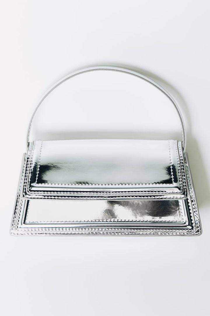 画像2: 出典：ZARA