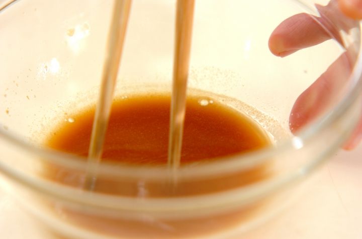 菜の花とトマトのからし和えの作り方1