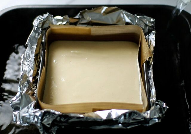 米粉の台湾カステラ レシピ 生地を型に入れ湯煎焼きする