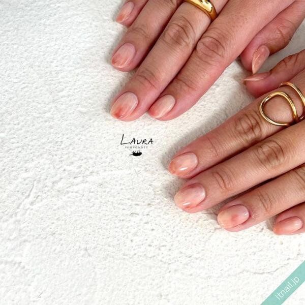LAURA POMPONNEEが投稿したネイルデザイン [photoid:I0128874] via Itnail Design (731042)