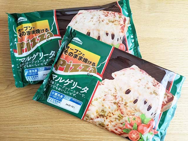 シャトレーゼ【オーブンでそのまま焼けるピザマルゲリータ】